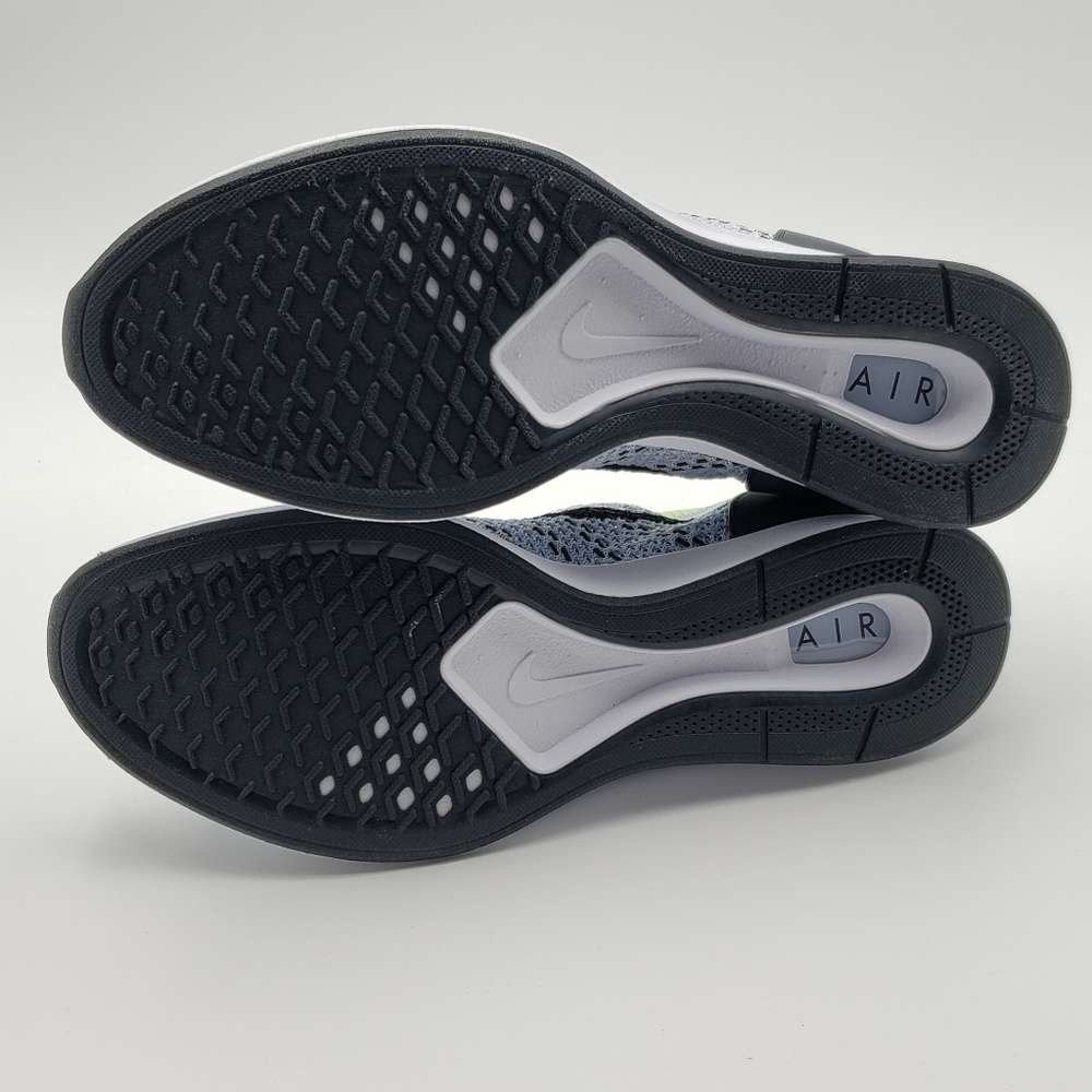 New Nike Air Zoom Mariah Flyknit Running Shoes - Picture 5 of 7